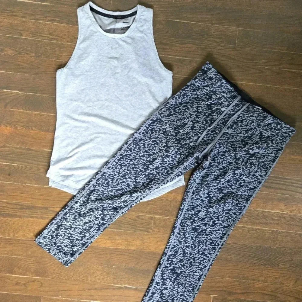 Nike Dri-Fit workout set Grey tank top Capri leggings sz S and M